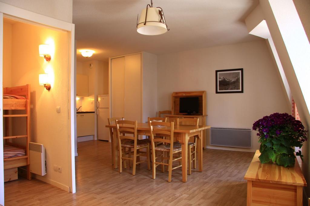 Vacanceole - Residence Illixon Bagneres-de-Luchon Екстер'єр фото